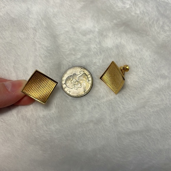 Gold Clip On Earrings - Picture 7 of 7